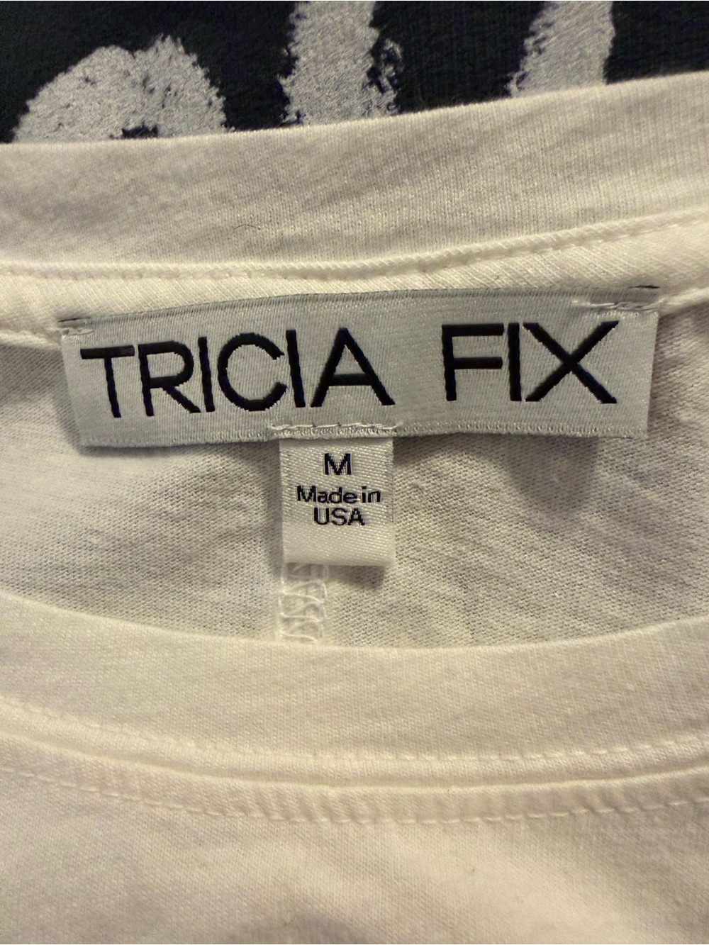 Tricia Fix White Tee w/ Quilt Stars and Tulle Oversized - Picture 4 of 5